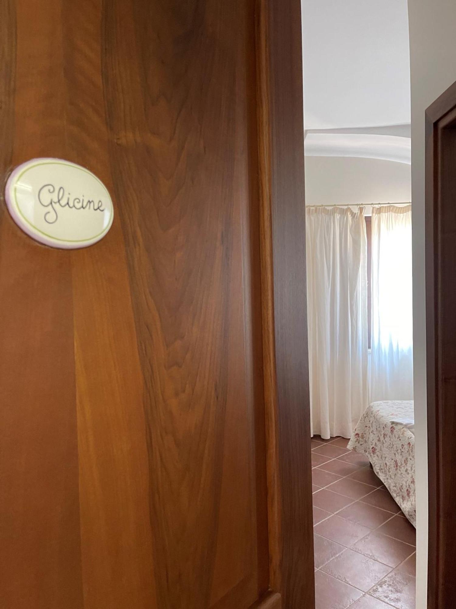 Il Casale Di Riardo Luxury B&B Oda fotoğraf